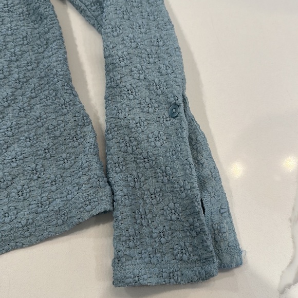 TREASURE & BOND blue blouse size small - Picture 4 of 10